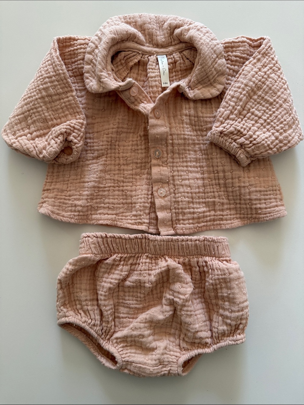 Rylee + Cru Baby Two-Piece Gauze Shirt & Bloomers Set